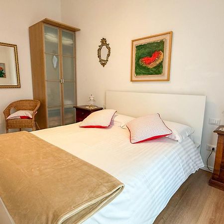 Villino Amelia Apartment ฟลอเรนซ์ ภายนอก รูปภาพ