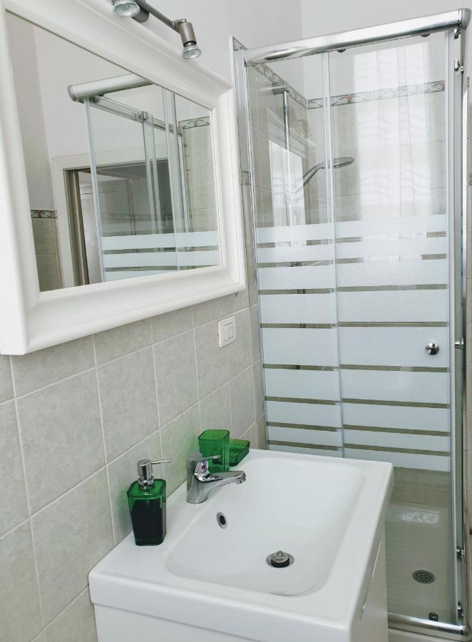 Villino Amelia Apartment ฟลอเรนซ์ ภายนอก รูปภาพ
