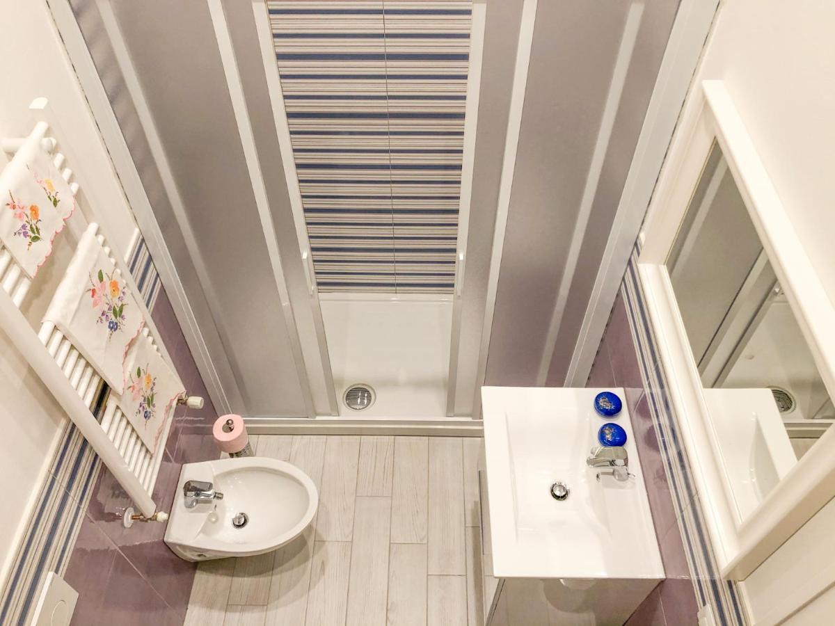 Villino Amelia Apartment ฟลอเรนซ์ ภายนอก รูปภาพ