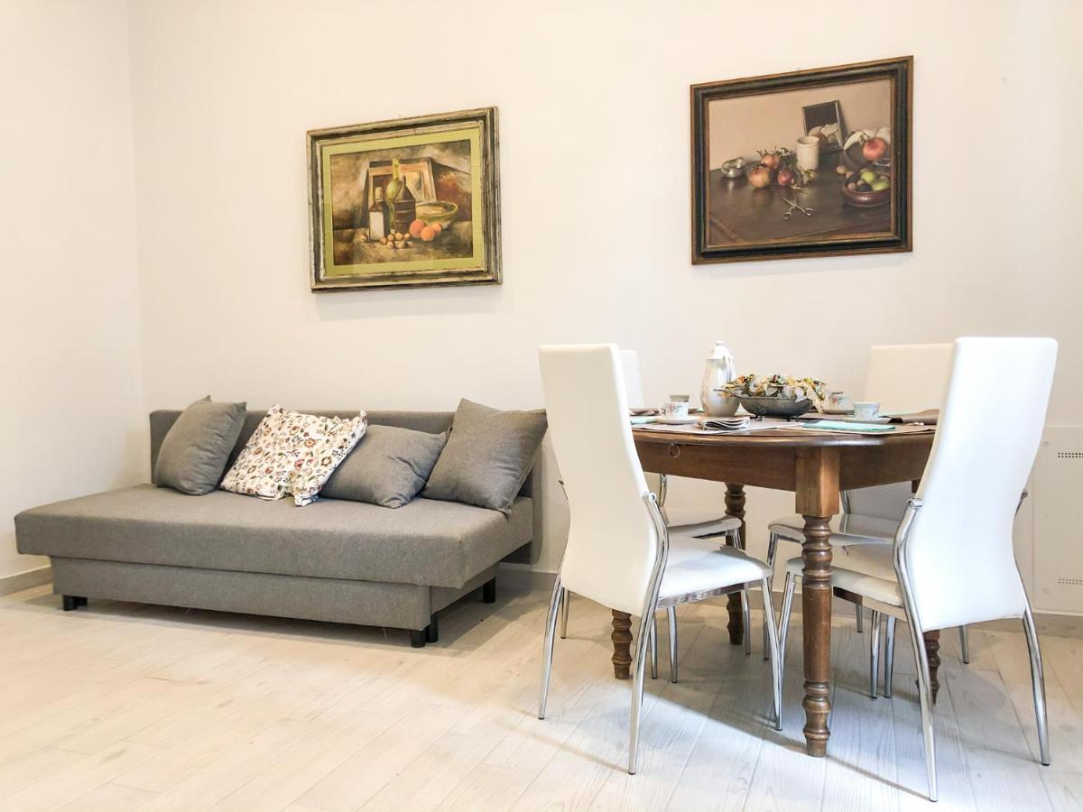 Villino Amelia Apartment ฟลอเรนซ์ ภายนอก รูปภาพ
