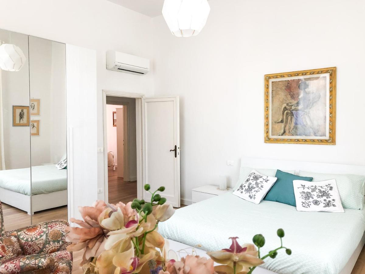 Villino Amelia Apartment ฟลอเรนซ์ ภายนอก รูปภาพ