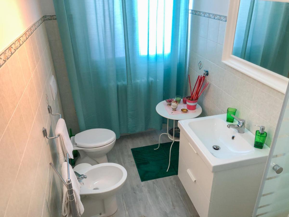 Villino Amelia Apartment ฟลอเรนซ์ ภายนอก รูปภาพ