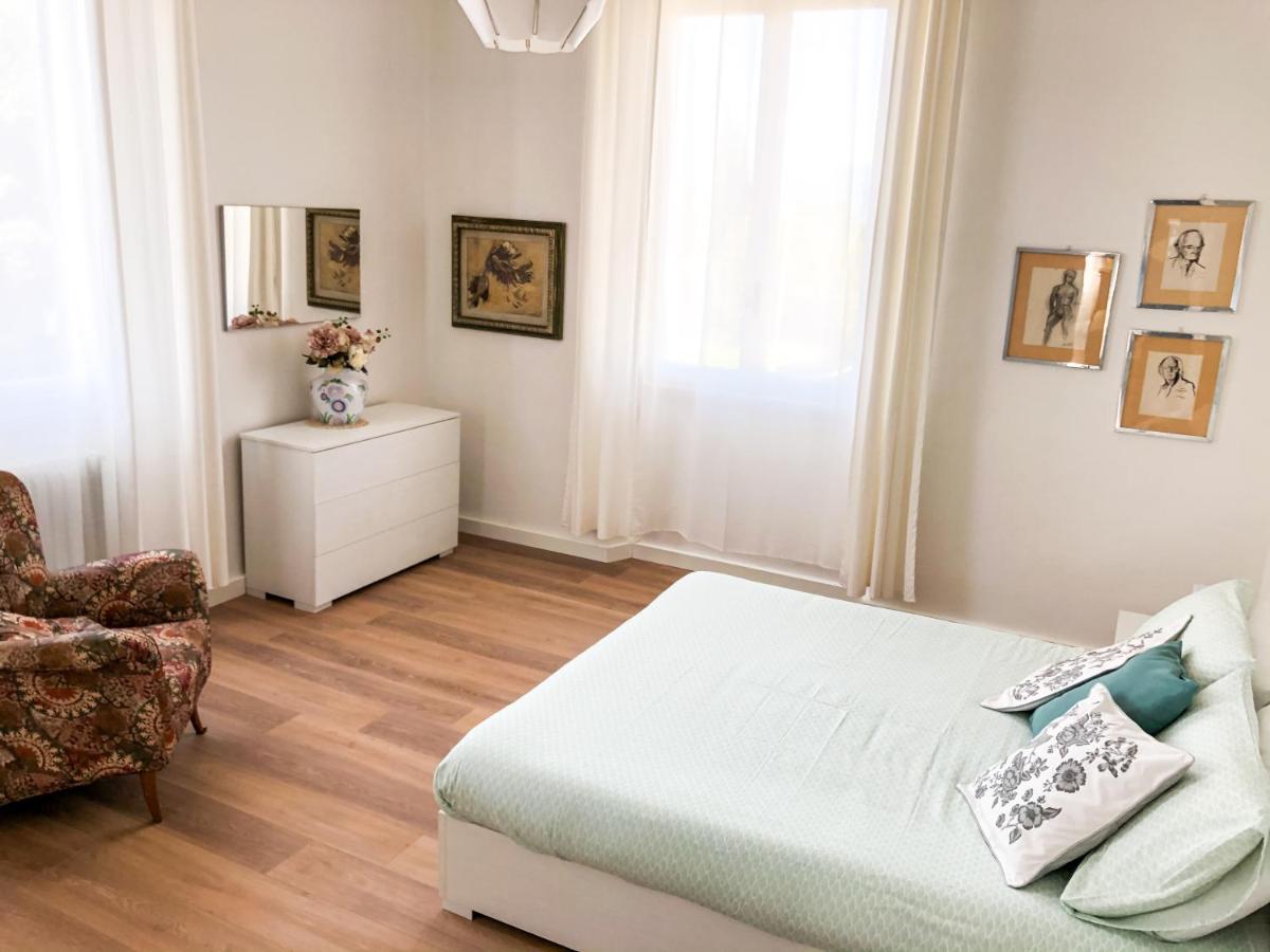 Villino Amelia Apartment ฟลอเรนซ์ ภายนอก รูปภาพ