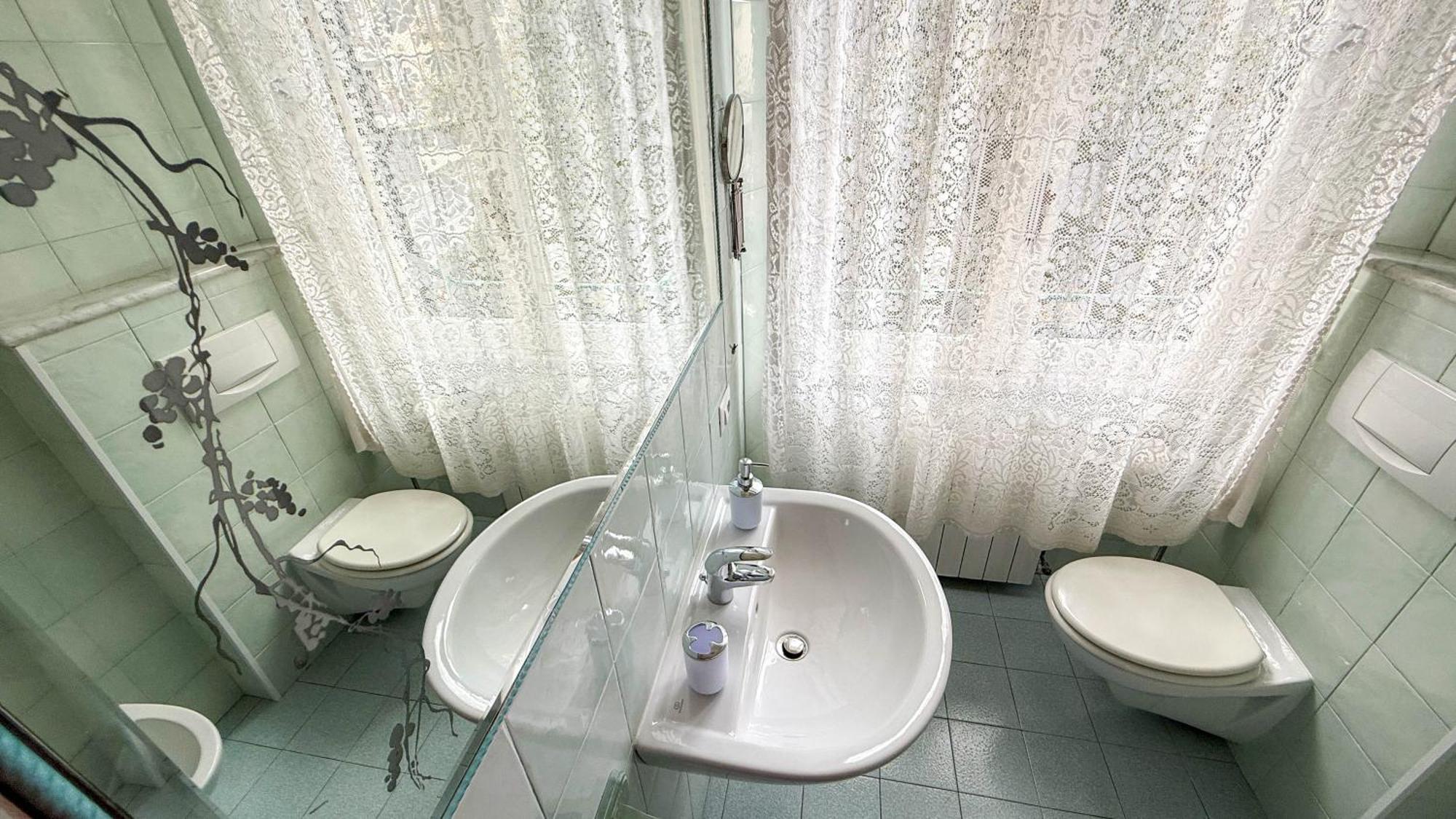 Villino Amelia Apartment ฟลอเรนซ์ ภายนอก รูปภาพ
