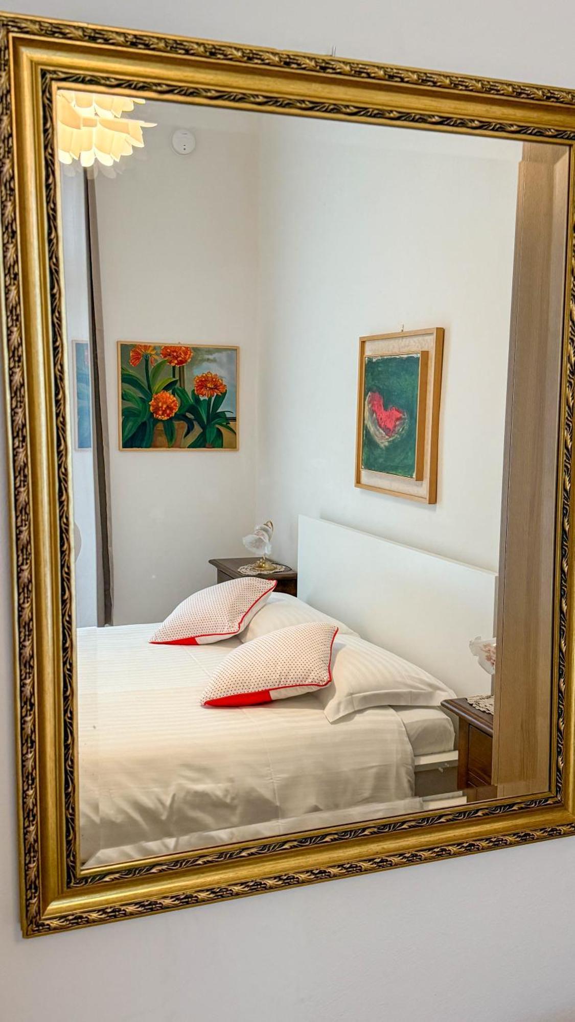 Villino Amelia Apartment ฟลอเรนซ์ ภายนอก รูปภาพ