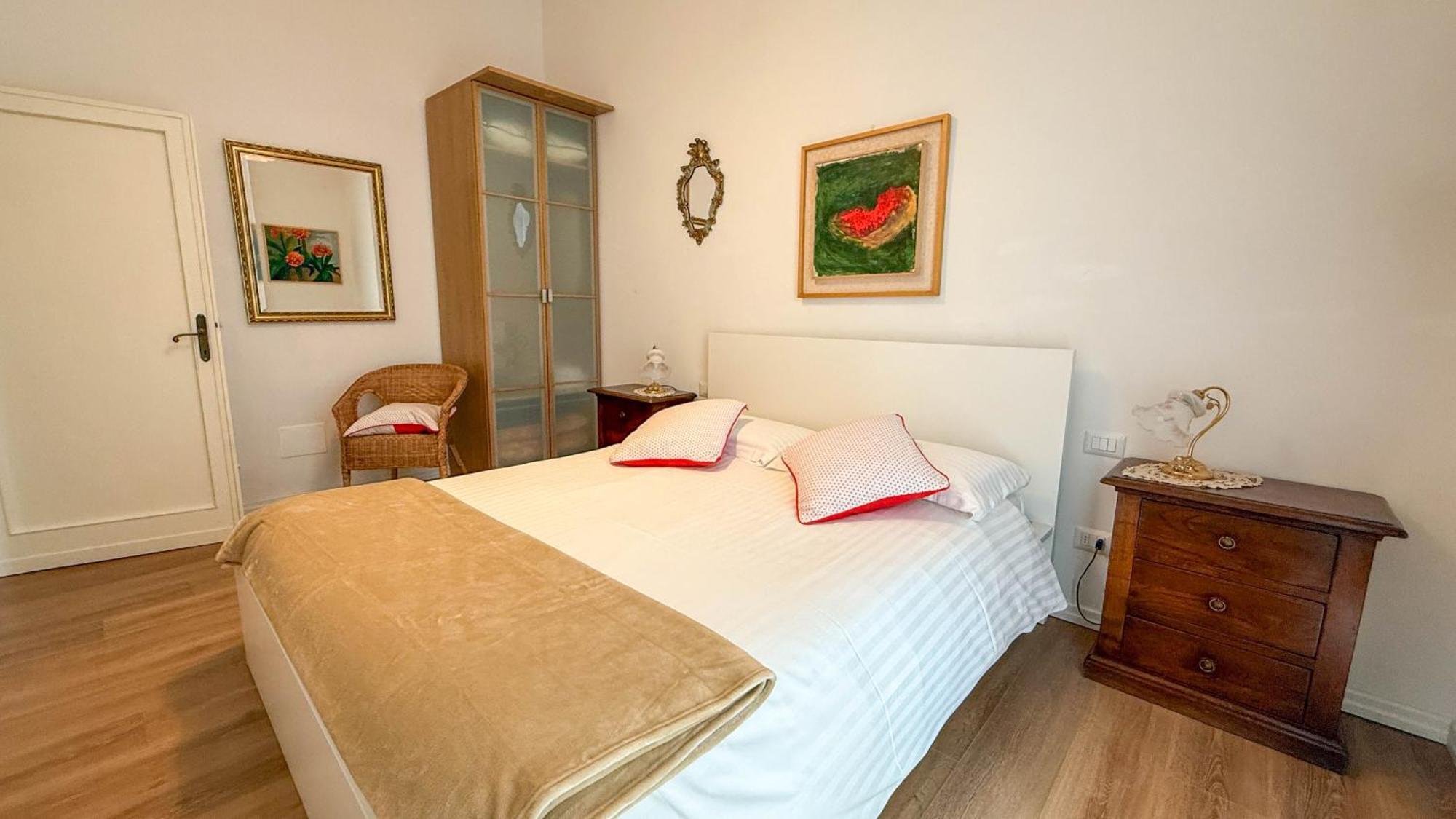 Villino Amelia Apartment ฟลอเรนซ์ ภายนอก รูปภาพ